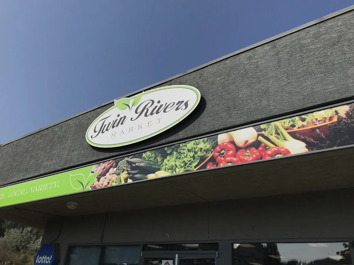 Twin Rivers Market