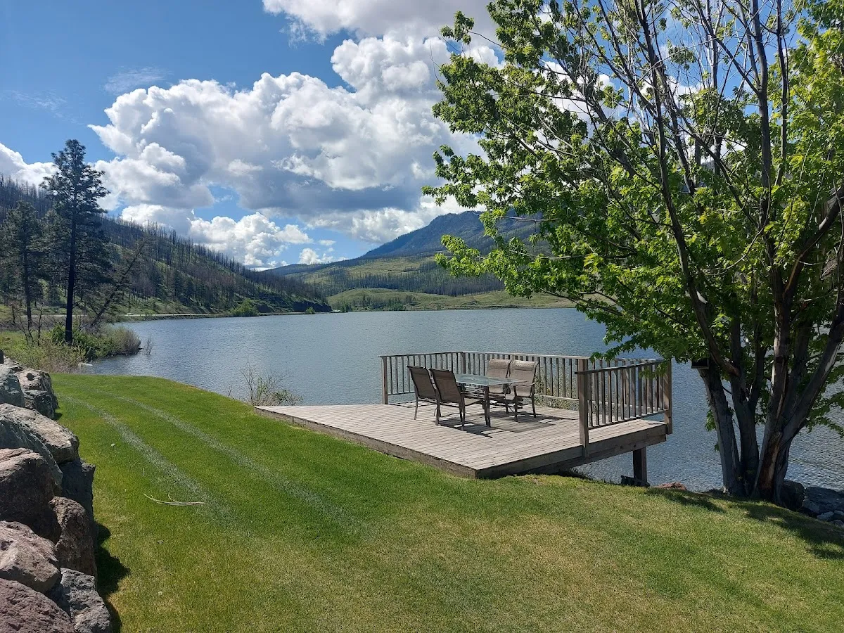 Monte Lake Resort Campsite and RV Park