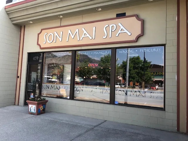 Son Mai Spa
