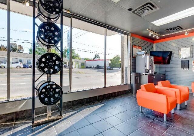 Minute Muffler and Brake