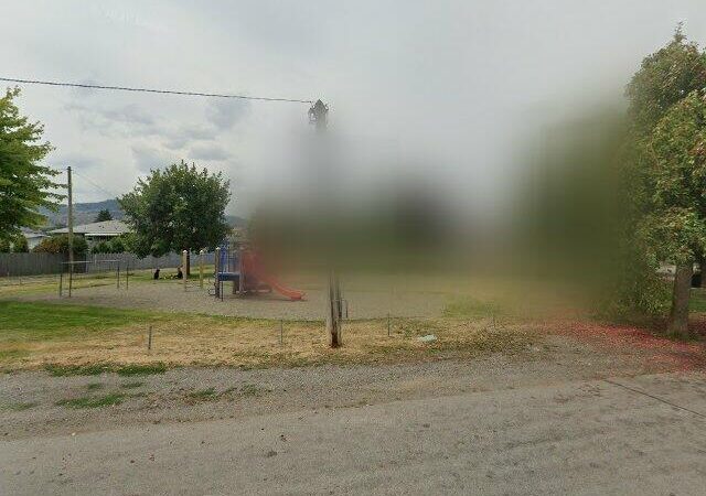 Kinsmen North Tot Lot