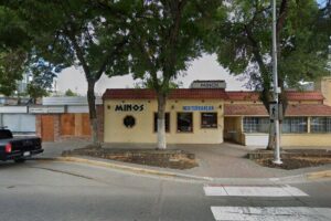 Minos Greek Souvlaki Restaurant