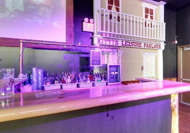 Underbelly – By the Pig